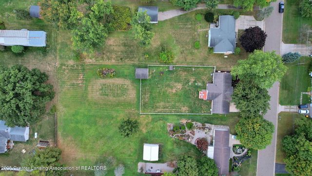 5576 Eugene Drive, Dimondale, MI 48821