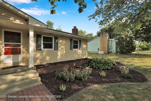 5576 Eugene Drive, Dimondale, MI 48821