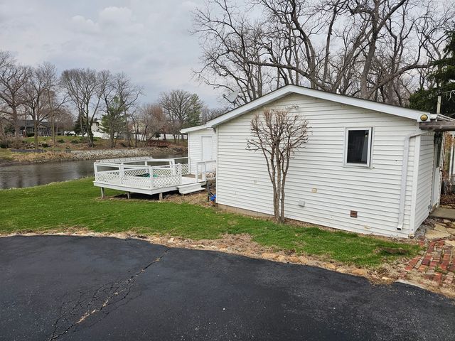 24026 S TIMBERWOOD Drive, Minooka, IL 60447