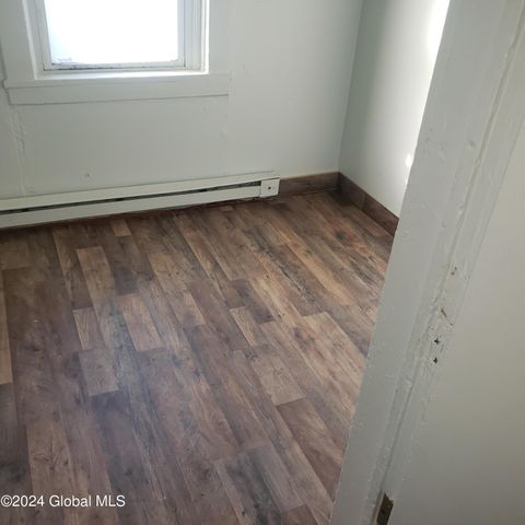 257 Elk Street, Albany, NY 12206