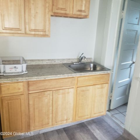 257 Elk Street, Albany, NY 12206