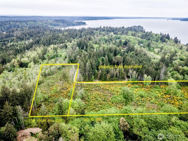 24 156th Avenue SW, Lakebay, WA 98349