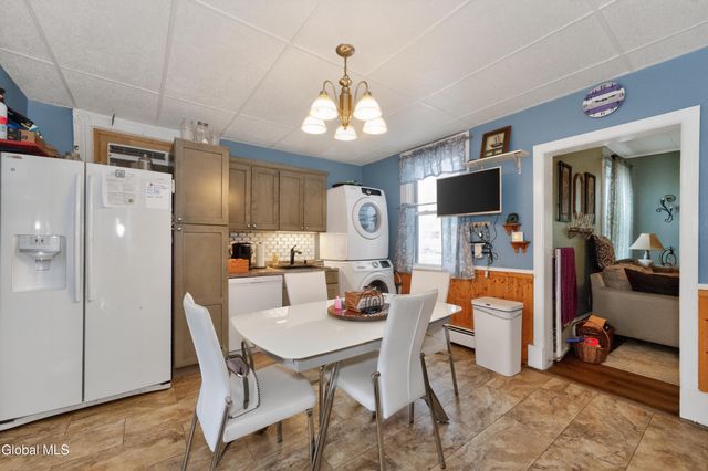 141 Second Street, Waterford, NY 12188