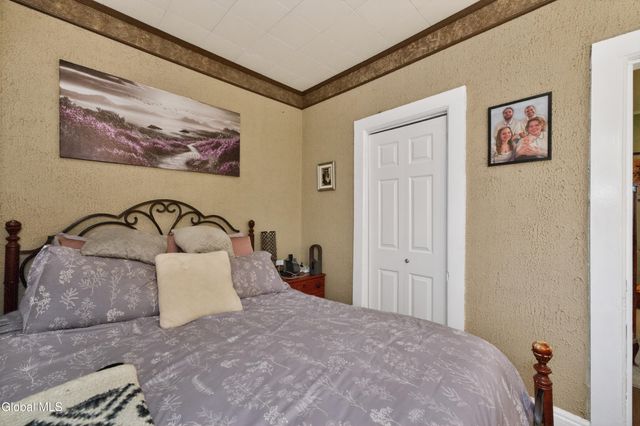141 Second Street, Waterford, NY 12188