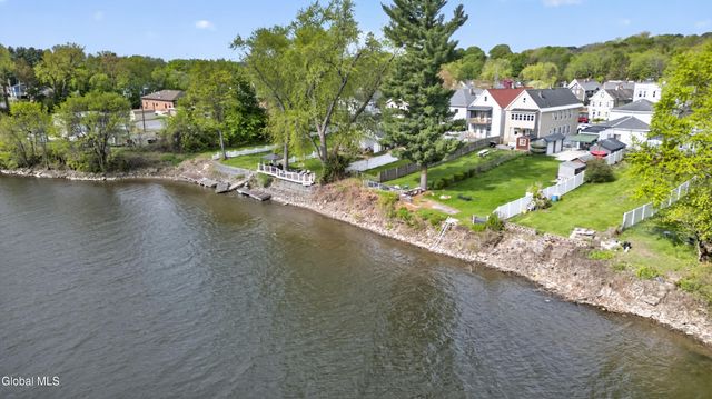 141 Second Street, Waterford, NY 12188