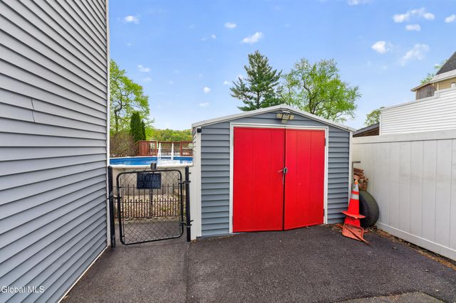 141 Second Street, Waterford, NY 12188