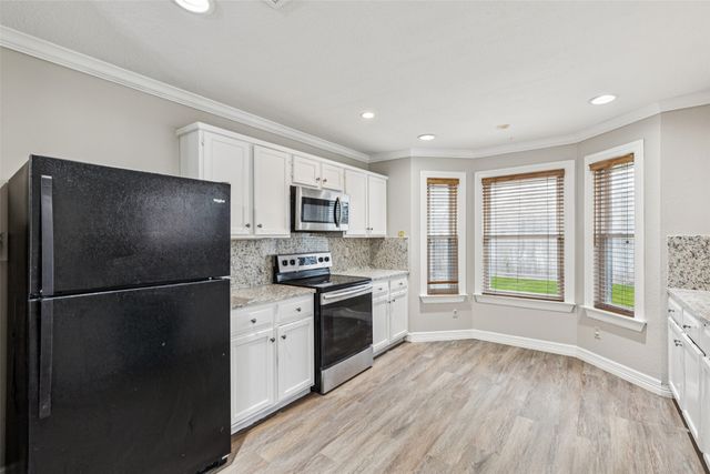 1206 Hanover Drive, Euless, TX 76040