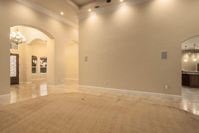 11116 E Dayton Avenue, Sanger, CA 93657