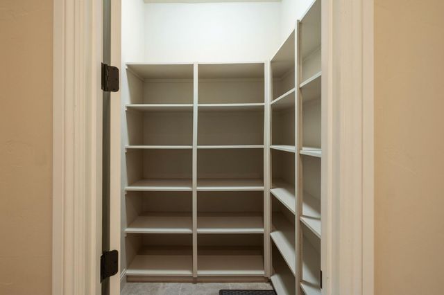 11116 E Dayton Avenue, Sanger, CA 93657