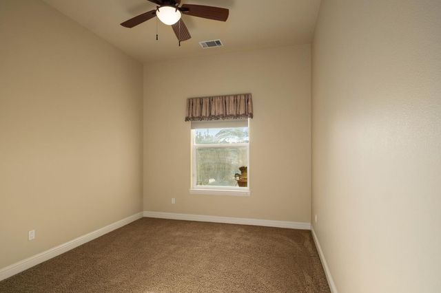 11116 E Dayton Avenue, Sanger, CA 93657