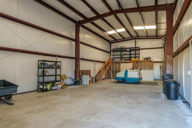 11116 E Dayton Avenue, Sanger, CA 93657