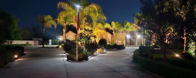 11116 E Dayton Avenue, Sanger, CA 93657