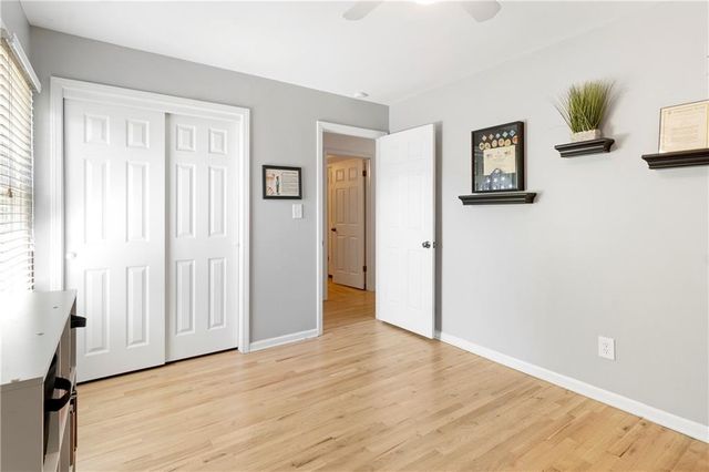 9959 Ballentine Street, Overland Park, KS 66214