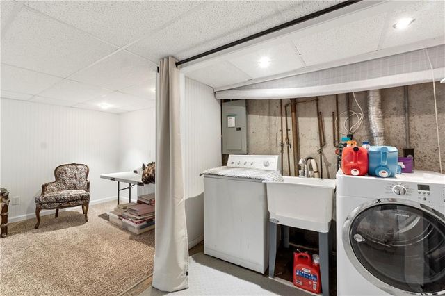 9959 Ballentine Street, Overland Park, KS 66214