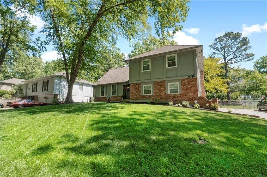 9959 Ballentine Street, Overland Park, KS 66214