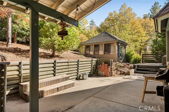 27808 Alpen, Lake Arrowhead, CA 92352