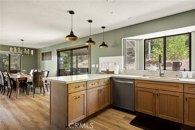 27808 Alpen, Lake Arrowhead, CA 92352