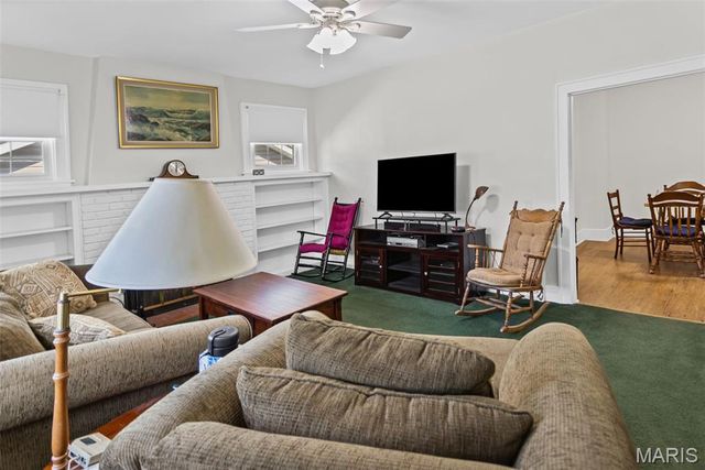 3614 Berkeley Avenue, Alton, IL 62002