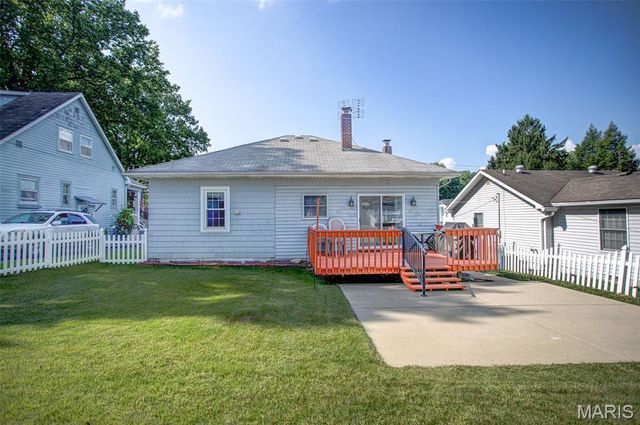 3614 Berkeley Avenue, Alton, IL 62002