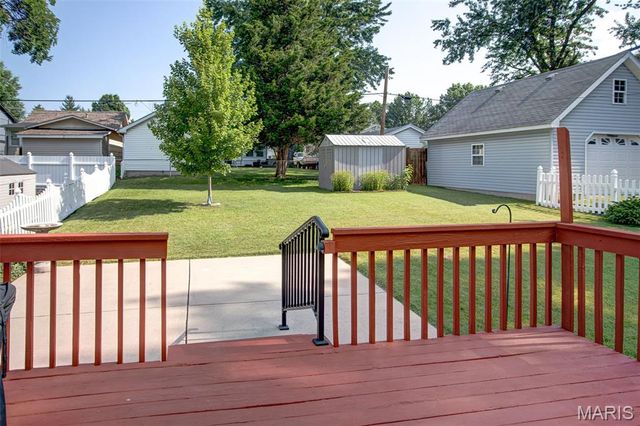 3614 Berkeley Avenue, Alton, IL 62002