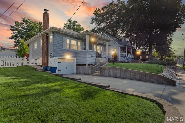 3614 Berkeley Avenue, Alton, IL 62002
