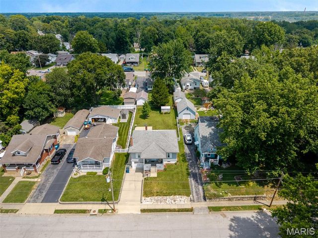 3614 Berkeley Avenue, Alton, IL 62002