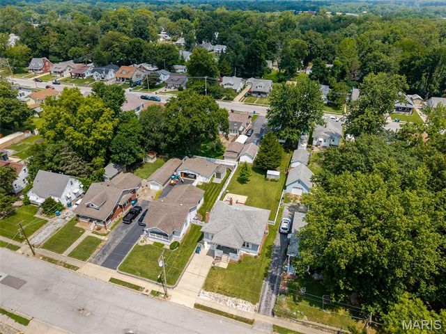 3614 Berkeley Avenue, Alton, IL 62002
