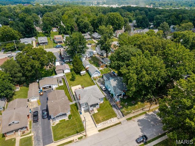 3614 Berkeley Avenue, Alton, IL 62002