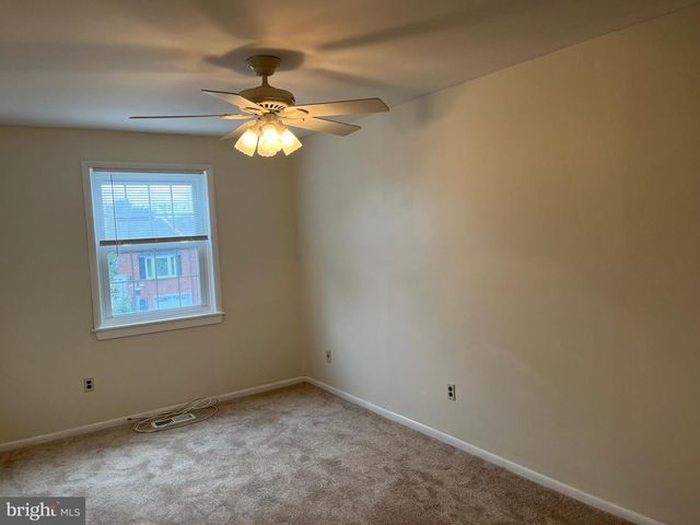 3584 DOWS RD, Philadelphia, PA 19154