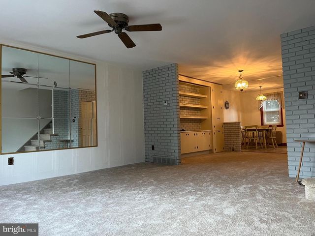 3584 DOWS RD, Philadelphia, PA 19154