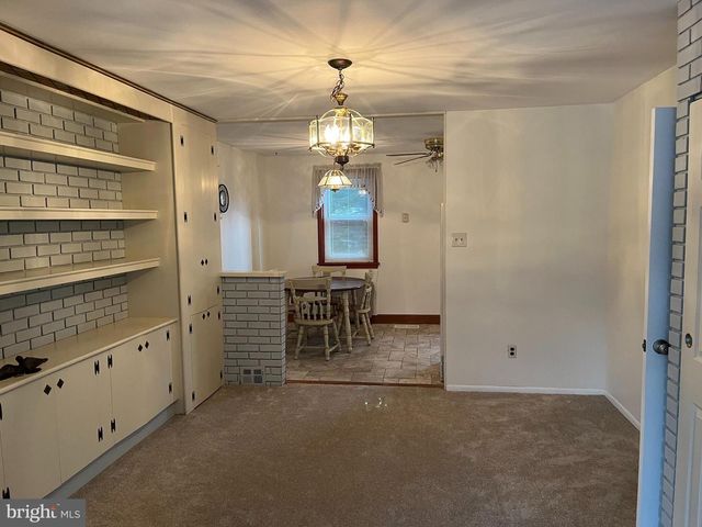 3584 DOWS RD, Philadelphia, PA 19154