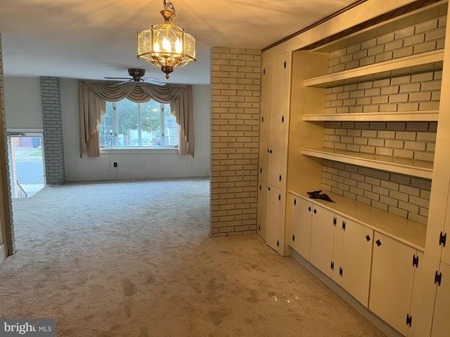 3584 DOWS RD, Philadelphia, PA 19154