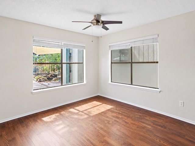 7201 Boniface LN, Austin, TX 78729