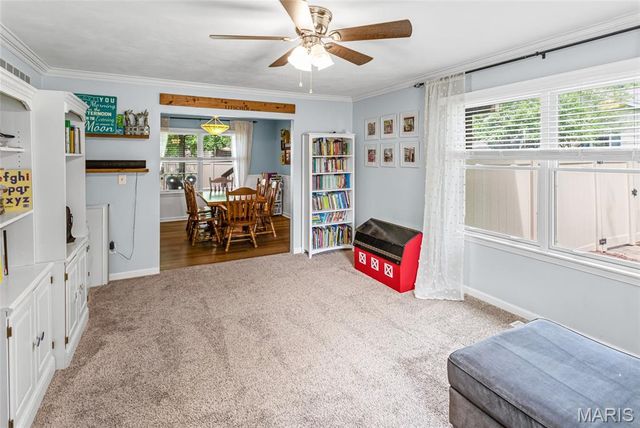 608 Goldfinch Lane, Troy, IL 62294
