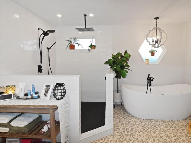 4219 Frost Street, Santa Fe, TX 77517