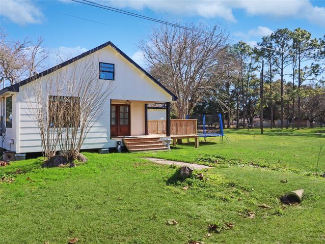 4219 Frost Street, Santa Fe, TX 77517