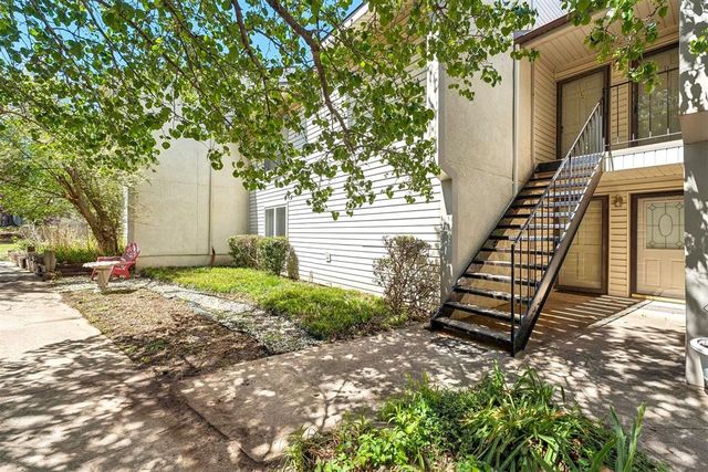 850 Cardinal Creek Boulevard A, Norman, OK 73072