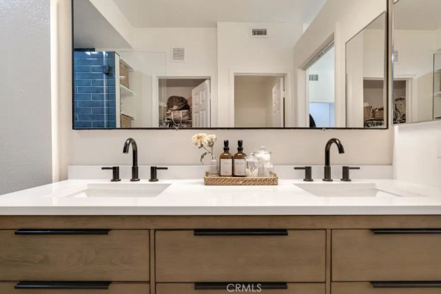 272 Fieldstone Way A, Simi Valley, CA 93065
