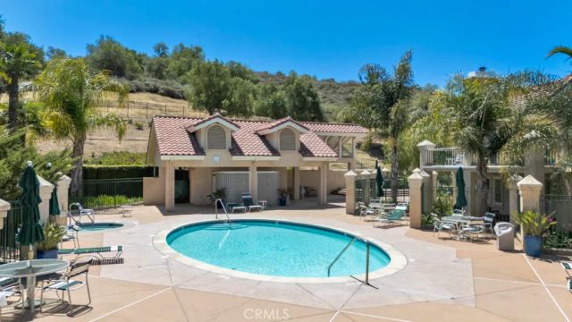 272 Fieldstone Way A, Simi Valley, CA 93065