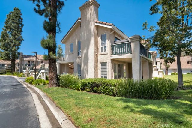 272 Fieldstone Way A, Simi Valley, CA 93065