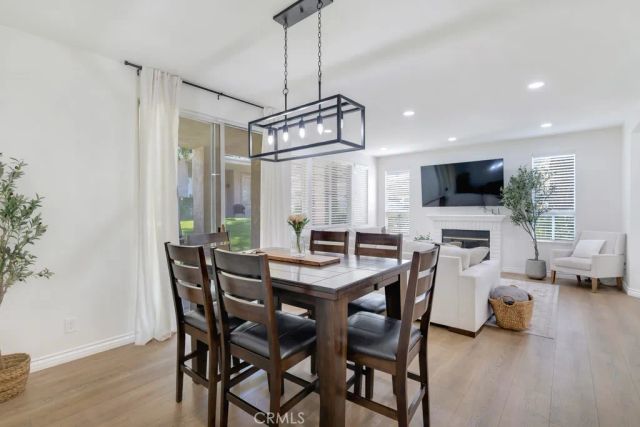 272 Fieldstone Way A, Simi Valley, CA 93065