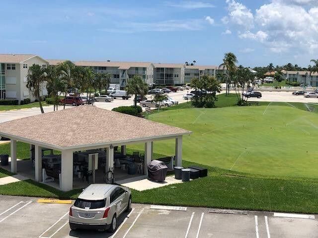 680 W Horizons W 103, Boynton Beach, FL 33435