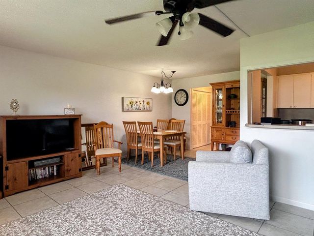 680 W Horizons W 103, Boynton Beach, FL 33435