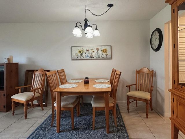 680 W Horizons W 103, Boynton Beach, FL 33435