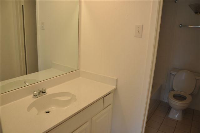 5630 Spring Valley Road 20B, Dallas, TX 75254