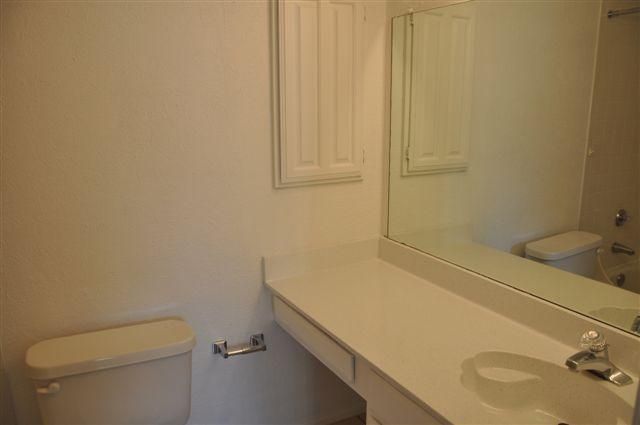 5630 Spring Valley Road 20B, Dallas, TX 75254