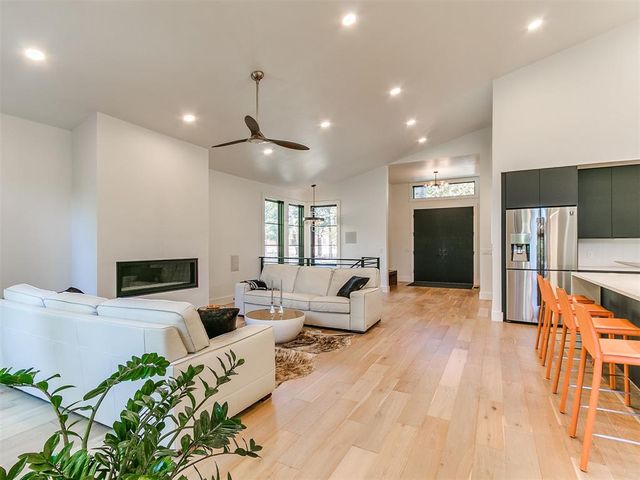 716 S Pickard Avenue, Norman, OK 73072