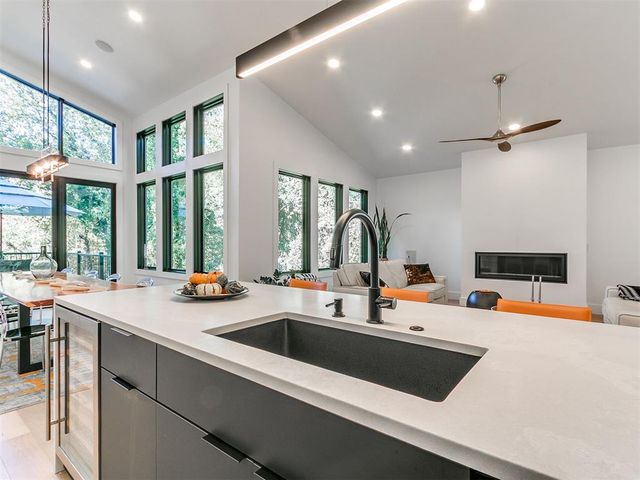 716 S Pickard Avenue, Norman, OK 73072