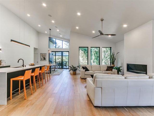 716 S Pickard Avenue, Norman, OK 73072