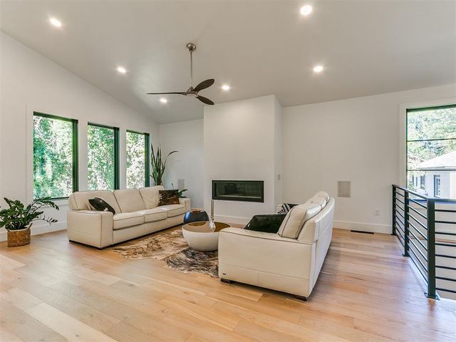 716 S Pickard Avenue, Norman, OK 73072